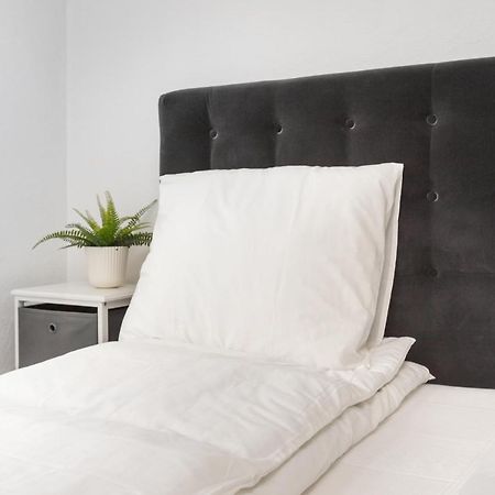 5 Min Fra Banegarden - Plads Til 4-Personer Daire Aalborg Dış mekan fotoğraf